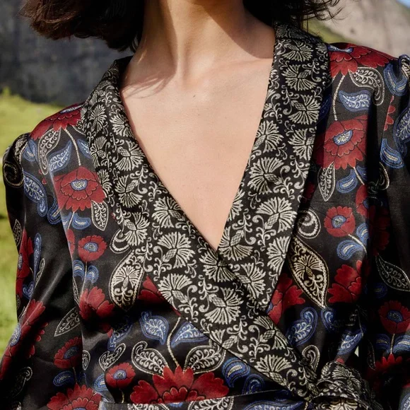 Farm Rio Black Valentina Wrap Viscose Mini Dress. L. NWT - Picture 5 of 13